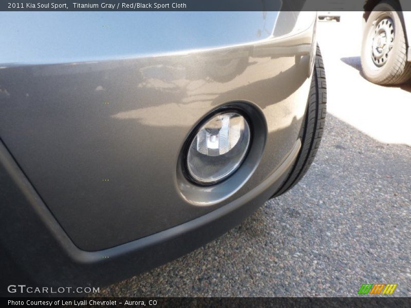 Titanium Gray / Red/Black Sport Cloth 2011 Kia Soul Sport