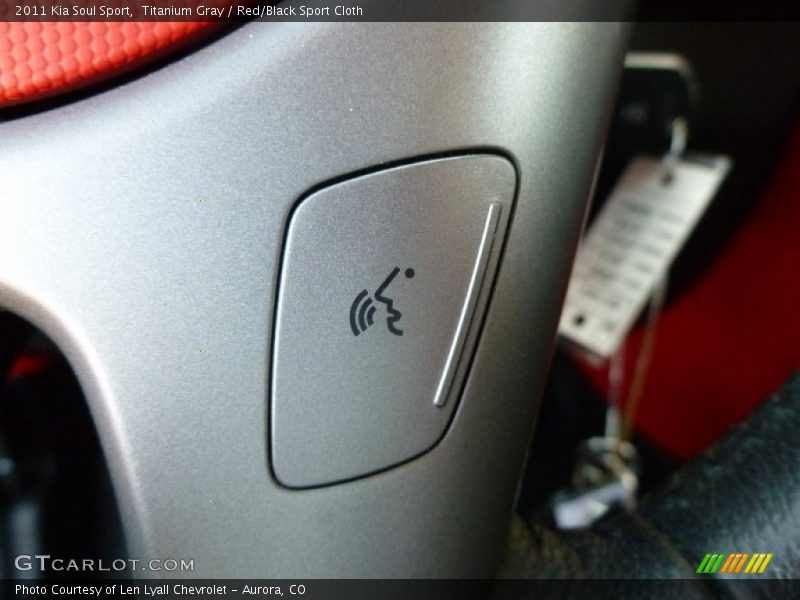 Titanium Gray / Red/Black Sport Cloth 2011 Kia Soul Sport