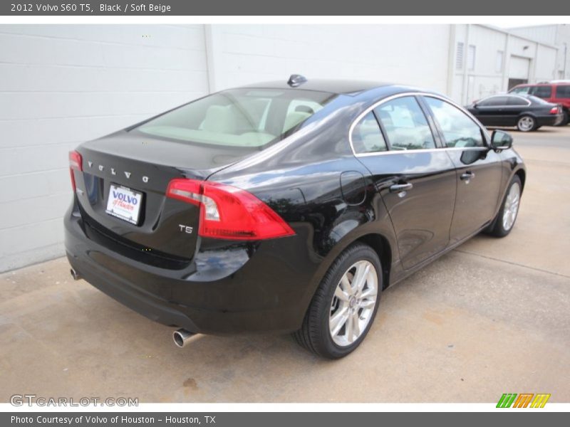 Black / Soft Beige 2012 Volvo S60 T5