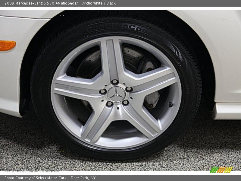 Arctic White / Black 2009 Mercedes-Benz S 550 4Matic Sedan