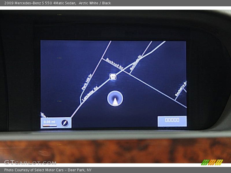Arctic White / Black 2009 Mercedes-Benz S 550 4Matic Sedan