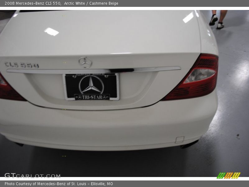 Arctic White / Cashmere Beige 2008 Mercedes-Benz CLS 550