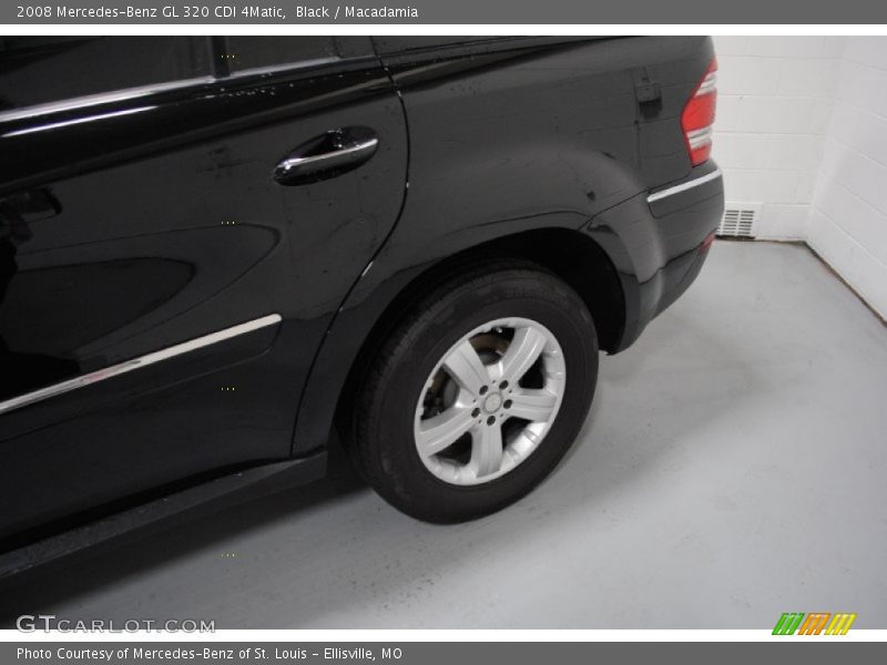 Black / Macadamia 2008 Mercedes-Benz GL 320 CDI 4Matic