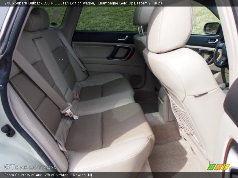 Champagne Gold Opalescent / Taupe 2006 Subaru Outback 3.0 R L.L.Bean Edition Wagon