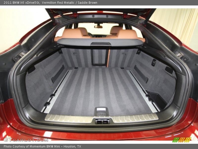  2011 X6 xDrive50i Trunk