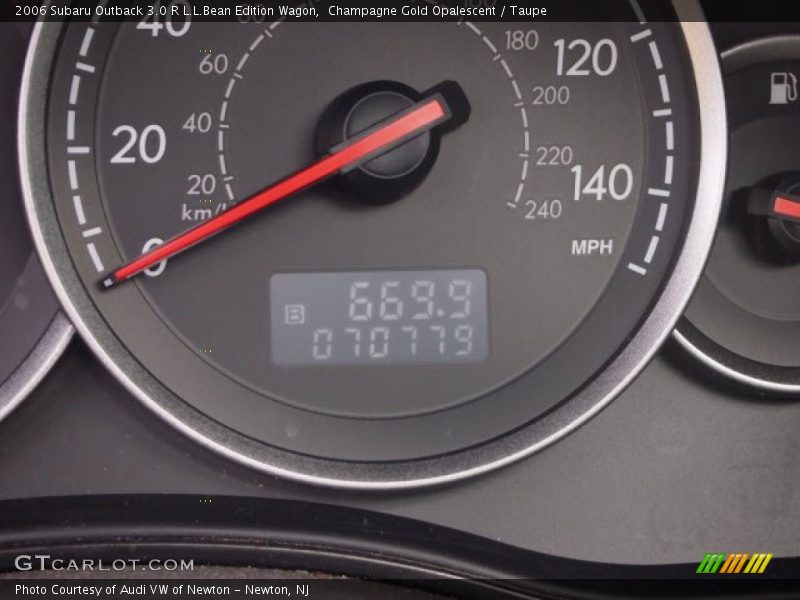 Champagne Gold Opalescent / Taupe 2006 Subaru Outback 3.0 R L.L.Bean Edition Wagon