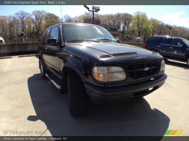 Black / Grey 1996 Ford Explorer Sport 4x4