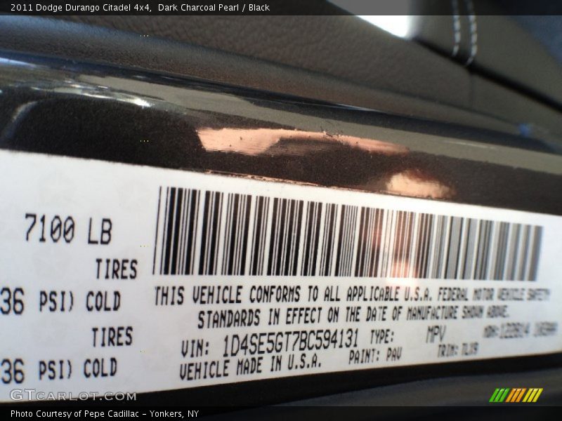 Dark Charcoal Pearl / Black 2011 Dodge Durango Citadel 4x4