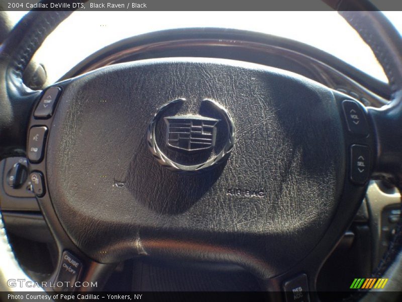 Black Raven / Black 2004 Cadillac DeVille DTS