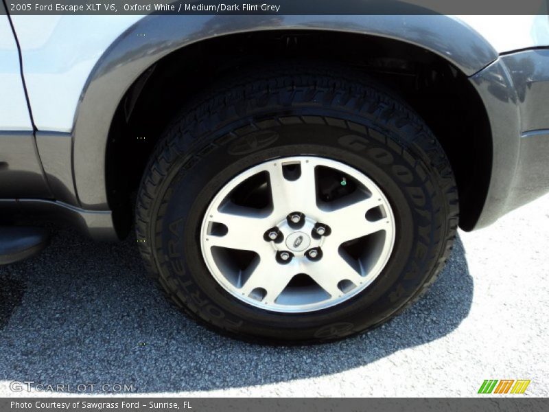 Oxford White / Medium/Dark Flint Grey 2005 Ford Escape XLT V6