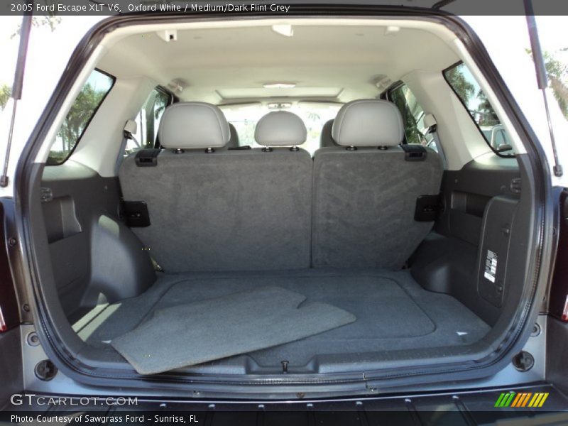 Oxford White / Medium/Dark Flint Grey 2005 Ford Escape XLT V6