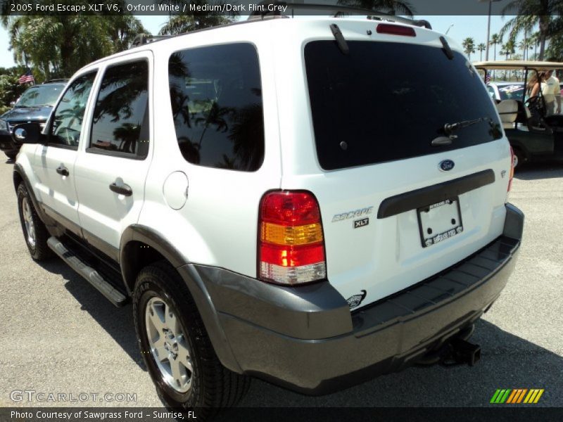 Oxford White / Medium/Dark Flint Grey 2005 Ford Escape XLT V6