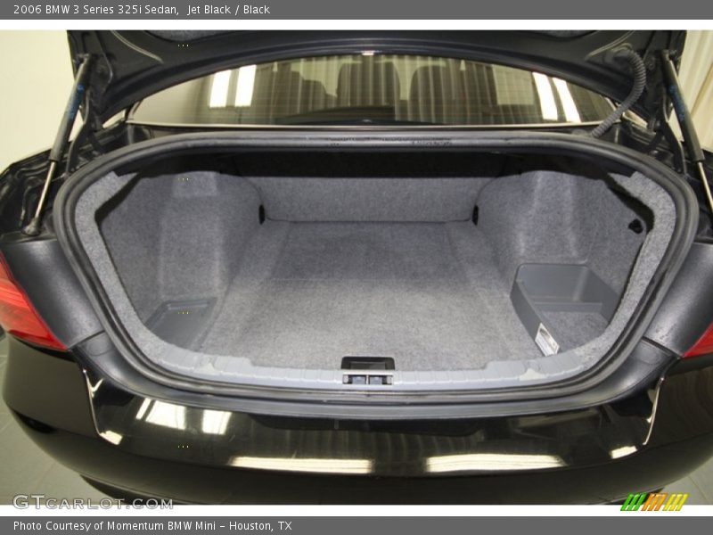 Jet Black / Black 2006 BMW 3 Series 325i Sedan
