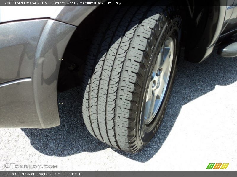 Oxford White / Medium/Dark Flint Grey 2005 Ford Escape XLT V6