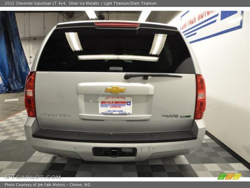 Silver Ice Metallic / Light Titanium/Dark Titanium 2012 Chevrolet Suburban LT 4x4