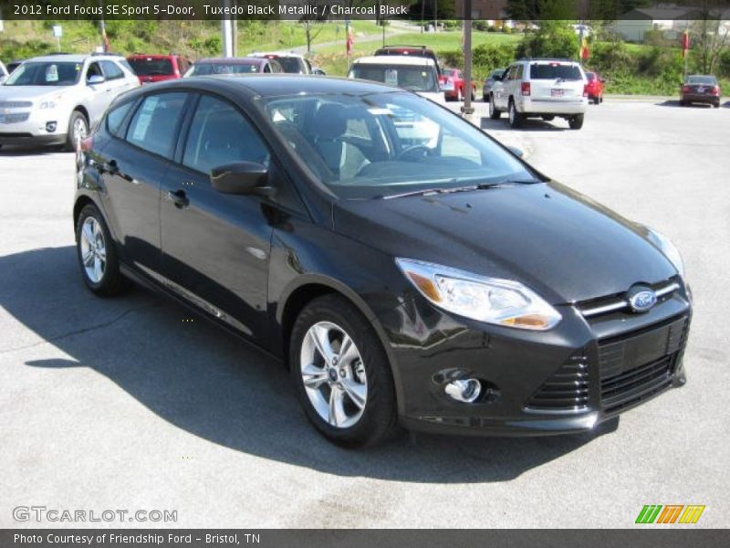 Tuxedo Black Metallic / Charcoal Black 2012 Ford Focus SE Sport 5-Door