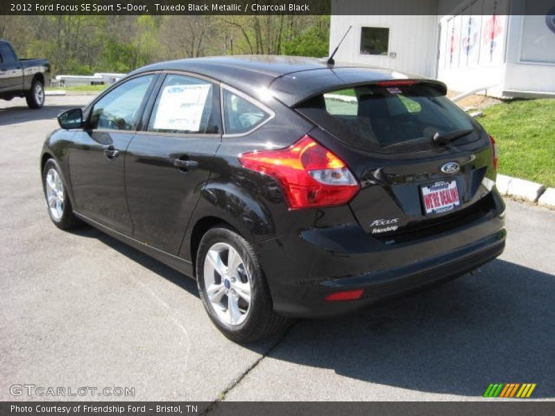 Tuxedo Black Metallic / Charcoal Black 2012 Ford Focus SE Sport 5-Door