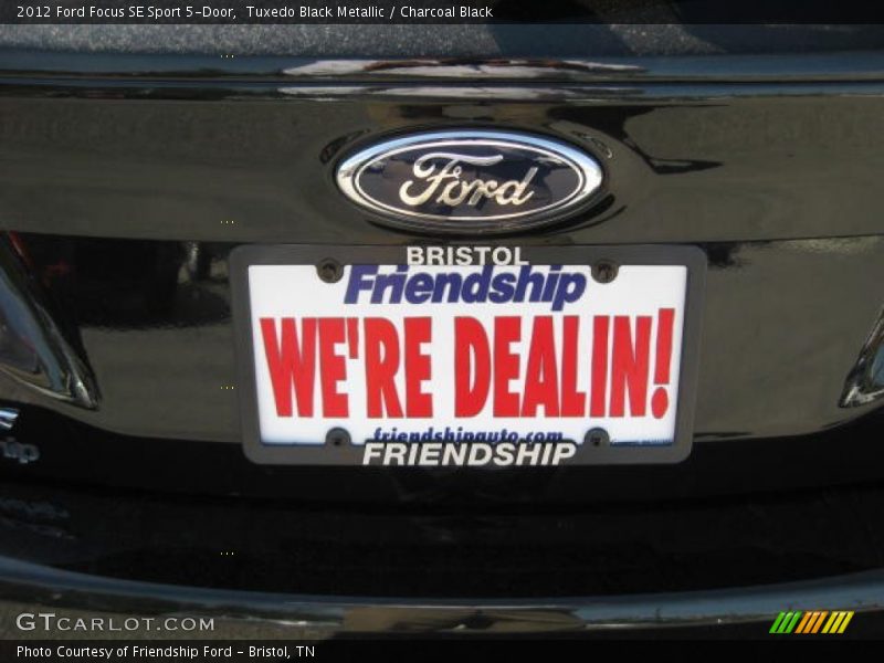 Tuxedo Black Metallic / Charcoal Black 2012 Ford Focus SE Sport 5-Door
