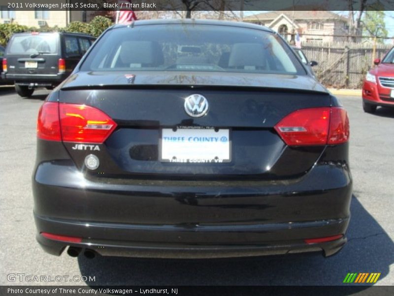 Black / Titan Black 2011 Volkswagen Jetta S Sedan