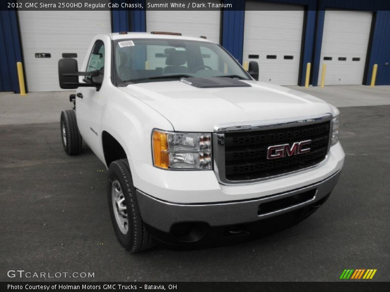 Summit White / Dark Titanium 2012 GMC Sierra 2500HD Regular Cab Chassis