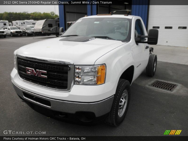 Summit White / Dark Titanium 2012 GMC Sierra 2500HD Regular Cab Chassis