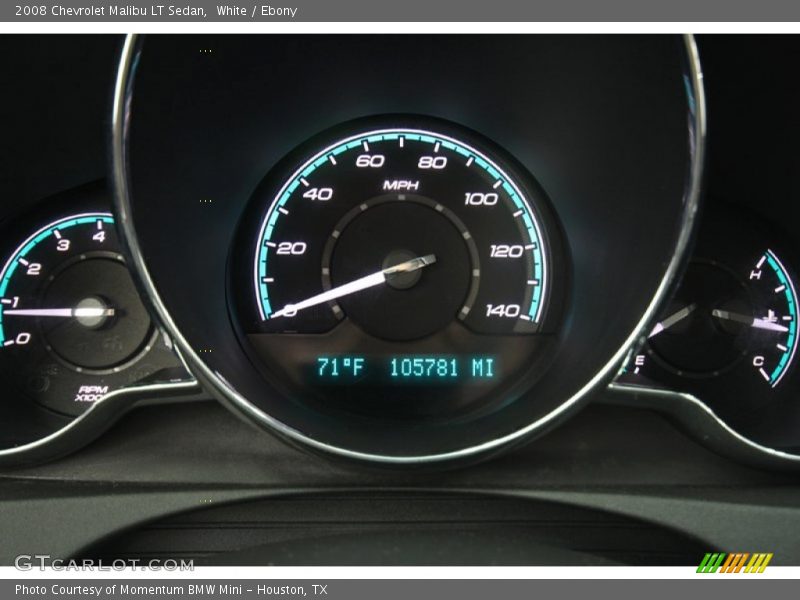White / Ebony 2008 Chevrolet Malibu LT Sedan
