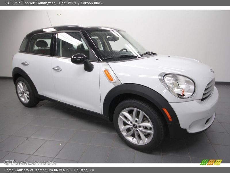 Light White / Carbon Black 2012 Mini Cooper Countryman