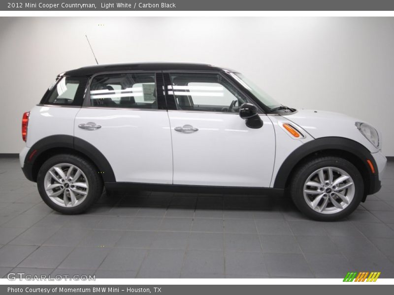 Light White / Carbon Black 2012 Mini Cooper Countryman