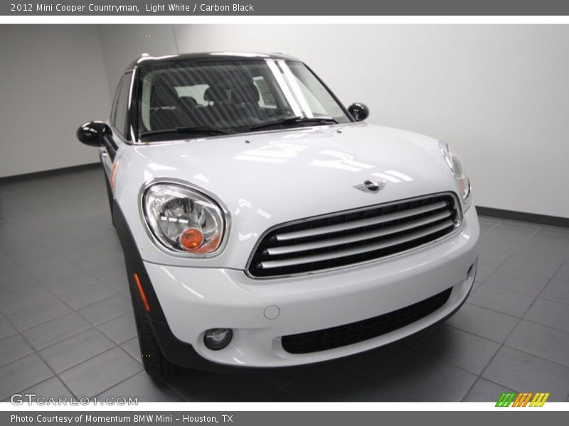 Light White / Carbon Black 2012 Mini Cooper Countryman