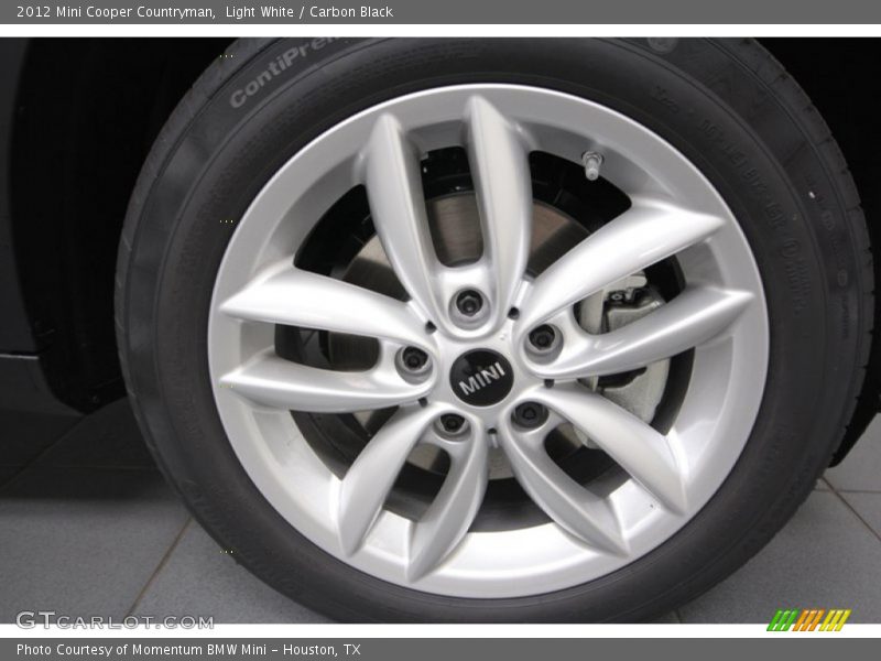 Light White / Carbon Black 2012 Mini Cooper Countryman