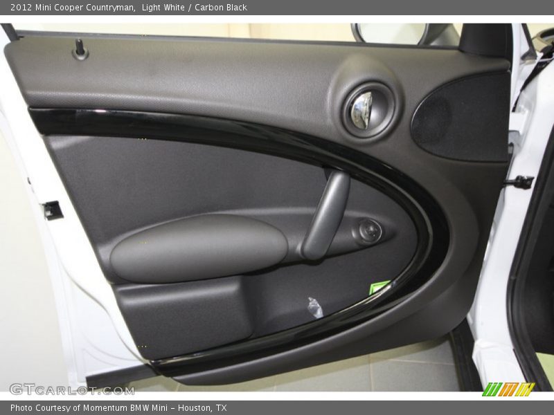 Light White / Carbon Black 2012 Mini Cooper Countryman