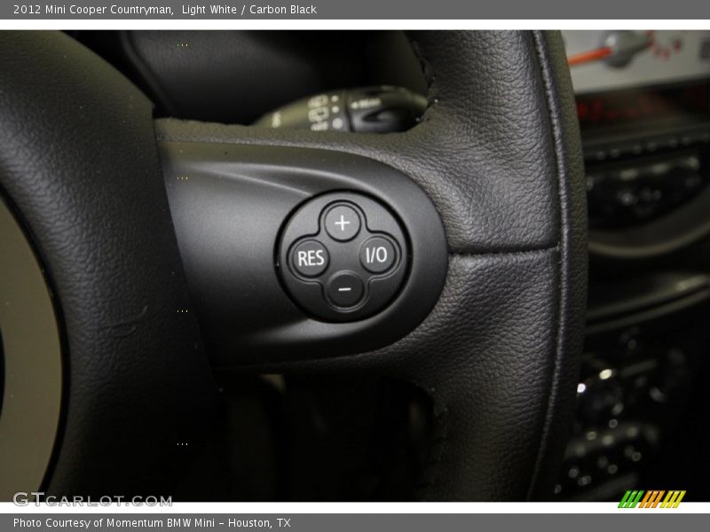 Light White / Carbon Black 2012 Mini Cooper Countryman