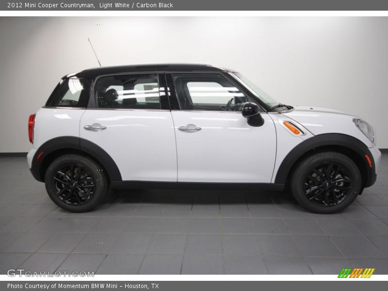 Light White / Carbon Black 2012 Mini Cooper Countryman