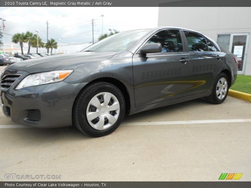Magnetic Gray Metallic / Ash Gray 2010 Toyota Camry LE