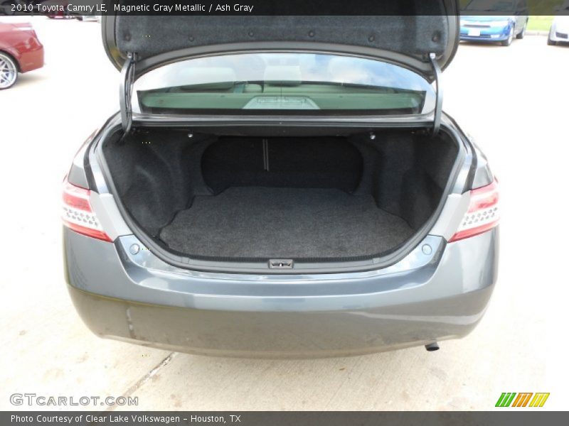 Magnetic Gray Metallic / Ash Gray 2010 Toyota Camry LE