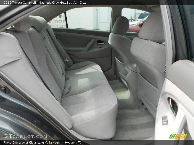Magnetic Gray Metallic / Ash Gray 2010 Toyota Camry LE