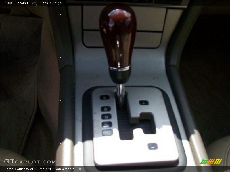 Black / Beige 2006 Lincoln LS V8