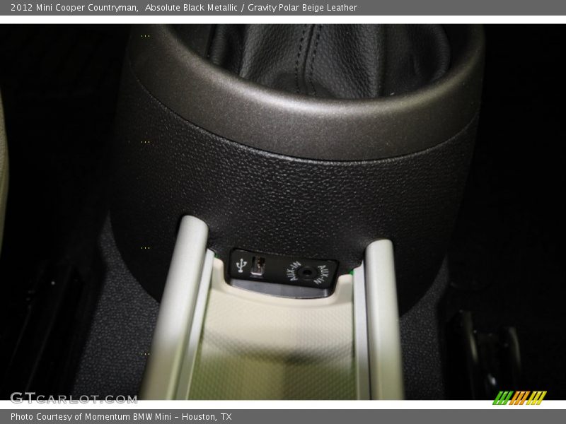 Absolute Black Metallic / Gravity Polar Beige Leather 2012 Mini Cooper Countryman