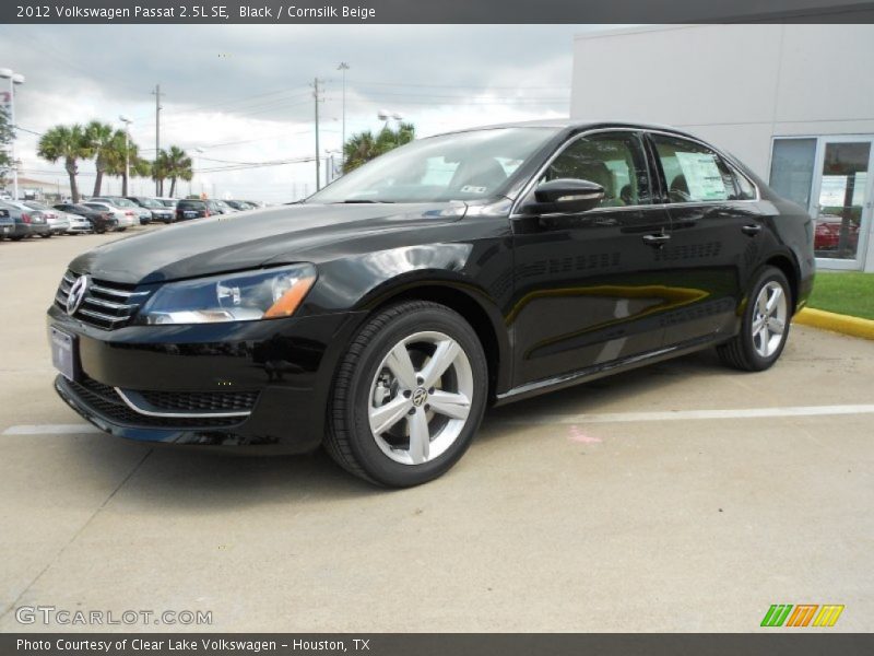 Black / Cornsilk Beige 2012 Volkswagen Passat 2.5L SE