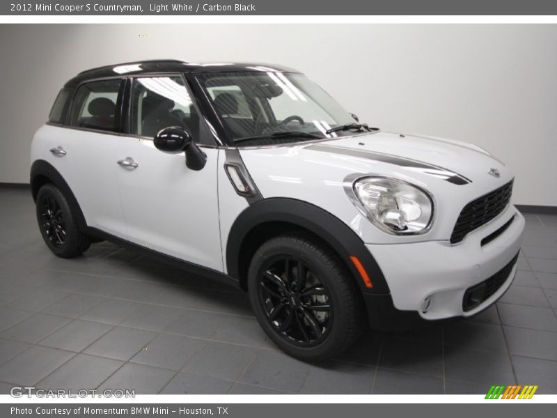 Light White / Carbon Black 2012 Mini Cooper S Countryman