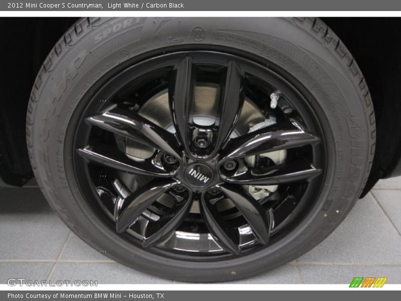 Light White / Carbon Black 2012 Mini Cooper S Countryman