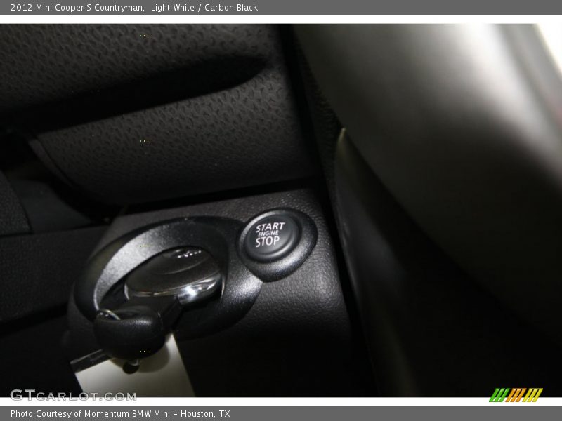Light White / Carbon Black 2012 Mini Cooper S Countryman