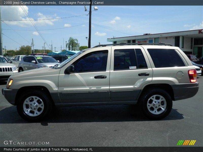 Champagne Pearlcoat / Camel 2000 Jeep Grand Cherokee Laredo