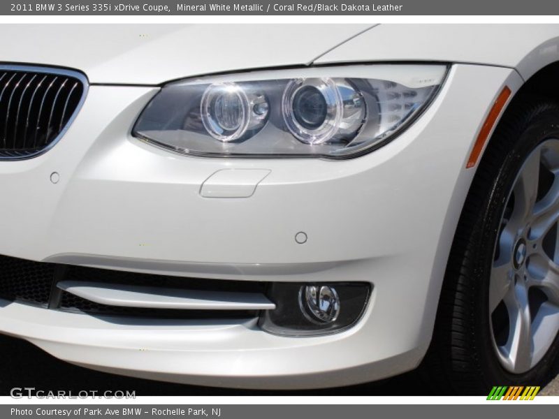 Mineral White Metallic / Coral Red/Black Dakota Leather 2011 BMW 3 Series 335i xDrive Coupe