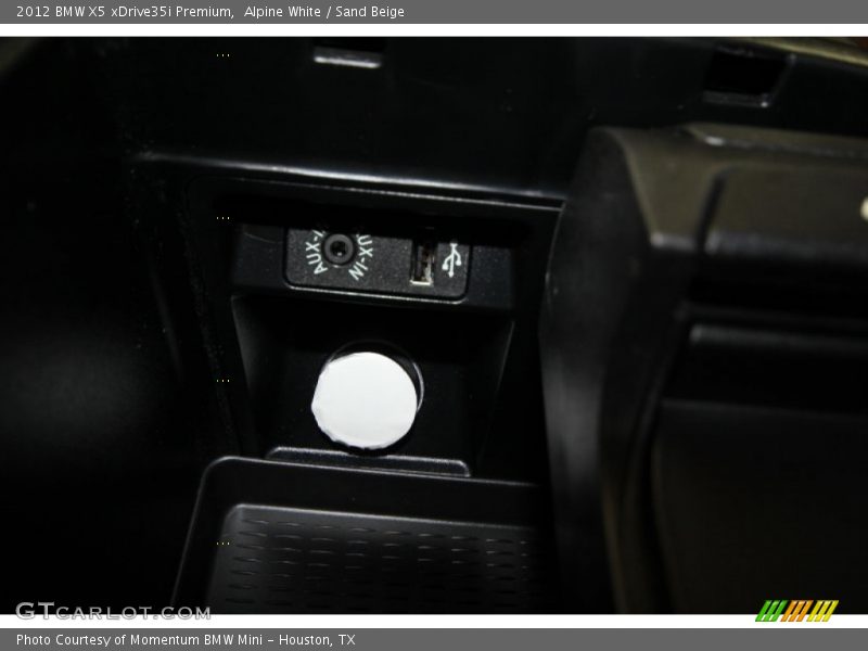 Alpine White / Sand Beige 2012 BMW X5 xDrive35i Premium