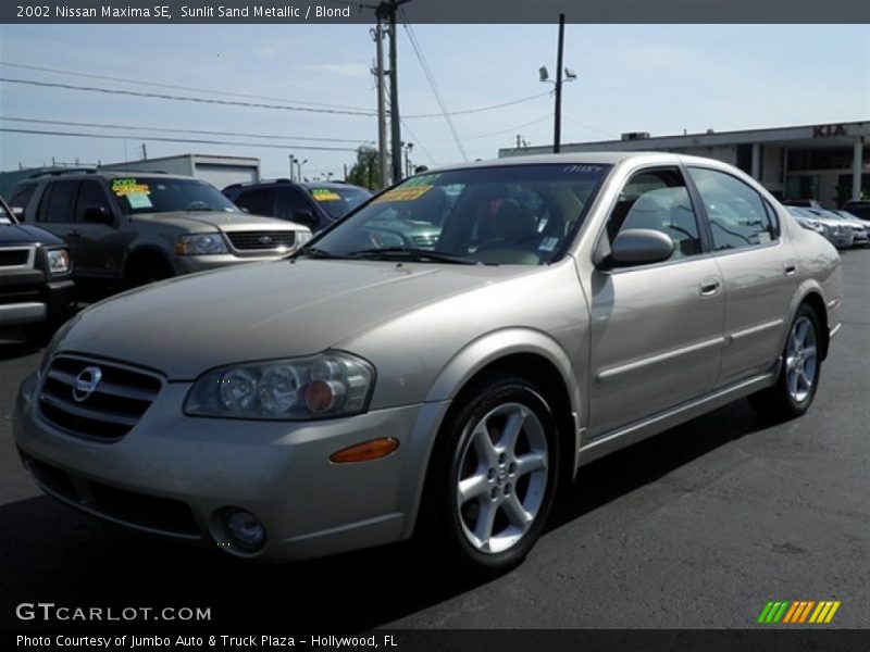 Sunlit Sand Metallic / Blond 2002 Nissan Maxima SE