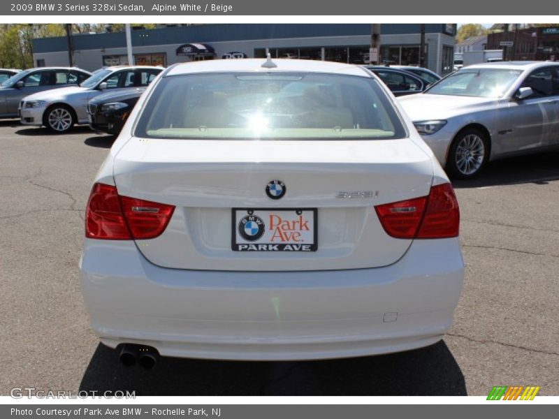 Alpine White / Beige 2009 BMW 3 Series 328xi Sedan