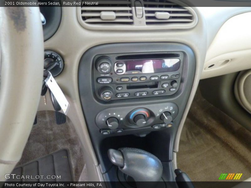 Ruby Red / Neutral 2001 Oldsmobile Alero Sedan