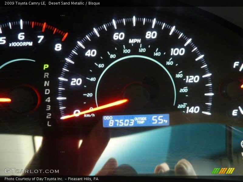 Desert Sand Metallic / Bisque 2009 Toyota Camry LE
