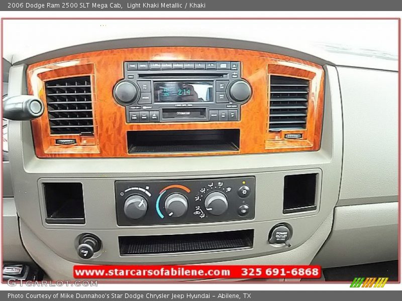 Light Khaki Metallic / Khaki 2006 Dodge Ram 2500 SLT Mega Cab